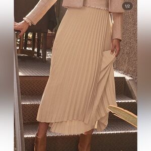 Promesa Pleated Maxi Skirt